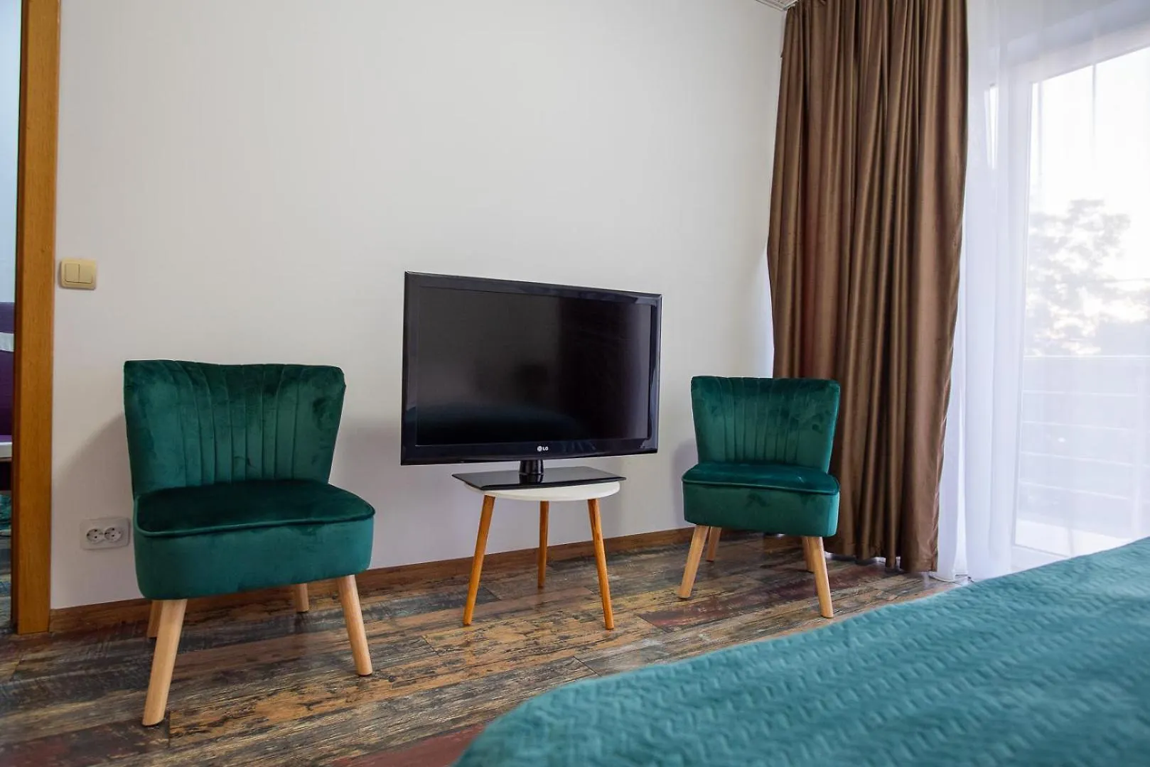 Guest house 5 Bedrooms Luxury Apartment Villa Bucharest