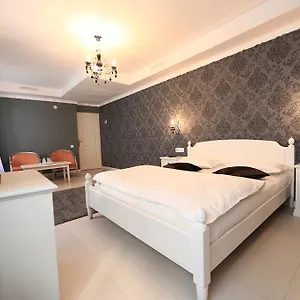 Hotel Old City Nf, Bucureşti
